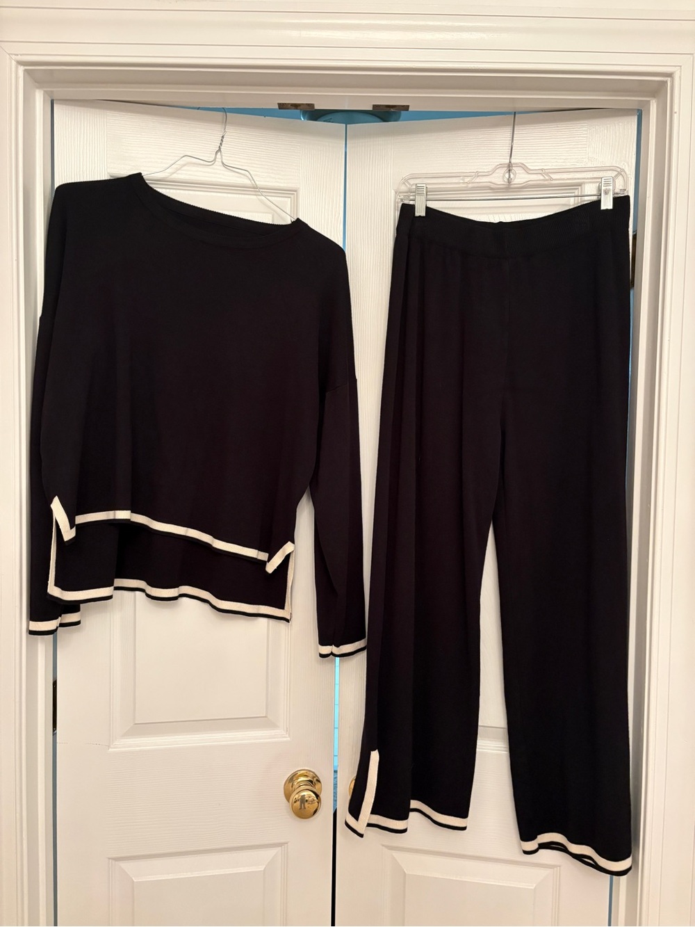 Black Two-Piece Sweater Lounge Set with Cream Trim